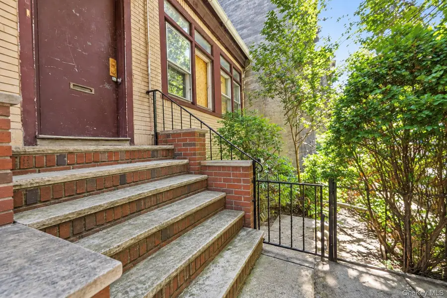 2140 Mapes Avenue, Bronx, NY 10460 - #3