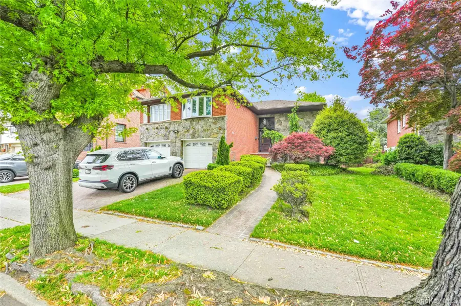 13835 11th Avenue, Malba, NY 11357 - #3