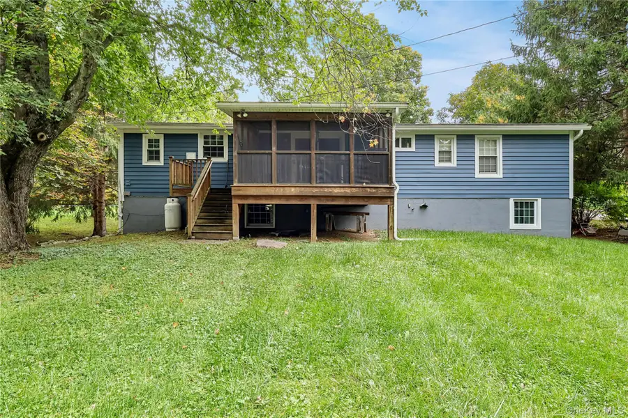 545 N Quaker Lane, Hyde Park, NY 12538 - #3