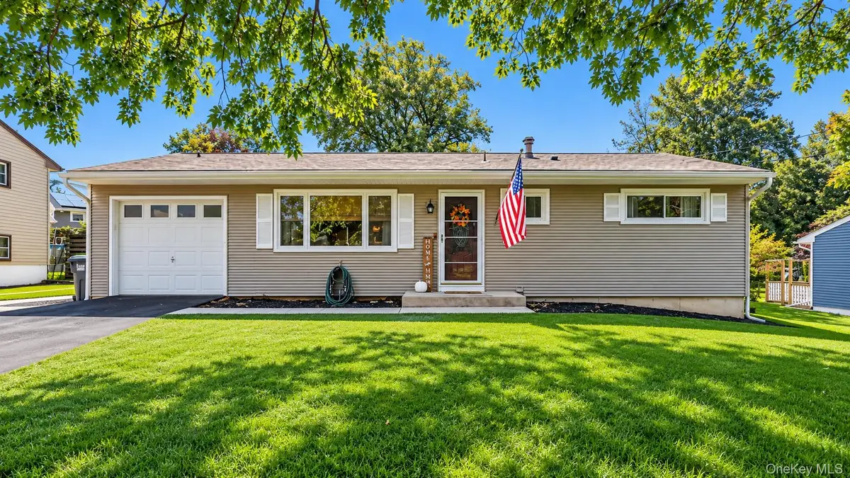 8 Keystone Park, Middletown, NY 10940 - #1