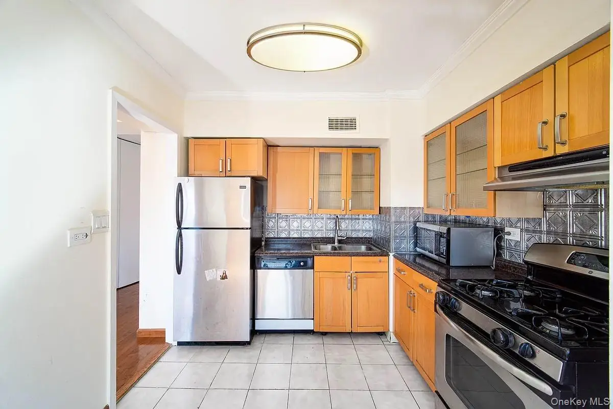119-49 Union Turnpike #6C, Forest Hills, NY 11375 - #1
