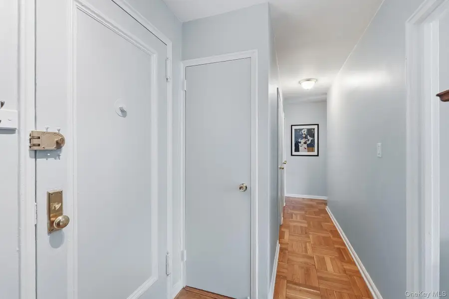 60 Knolls Crescent #10L, Bronx, NY 10463 - #2
