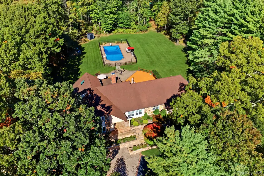 14 Sherwood Gate, Oyster Bay, NY 11771 - #3