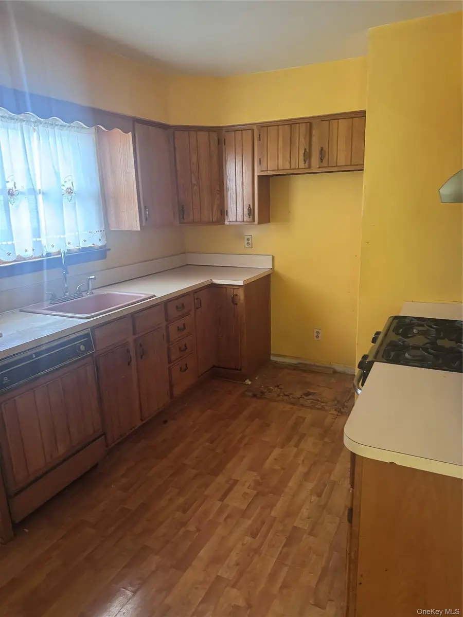 89 N Bergen Place, Freeport, NY 11520 - #3
