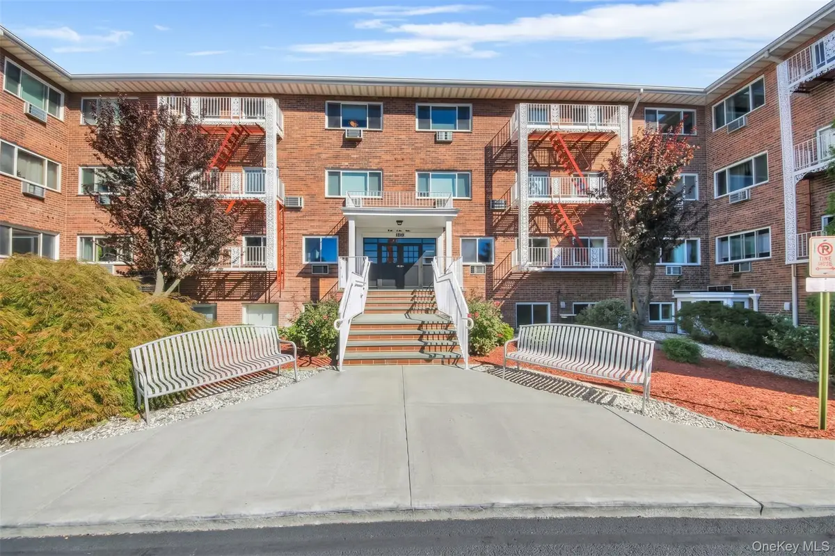 838 Pelhamdale Avenue #2P, New Rochelle, NY 10801 - #1