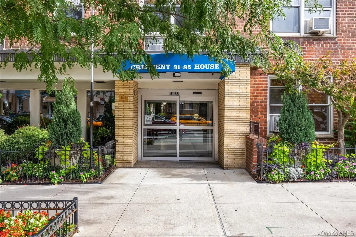 31-85 Crescent Street #516, Astoria, NY 11106 - #1