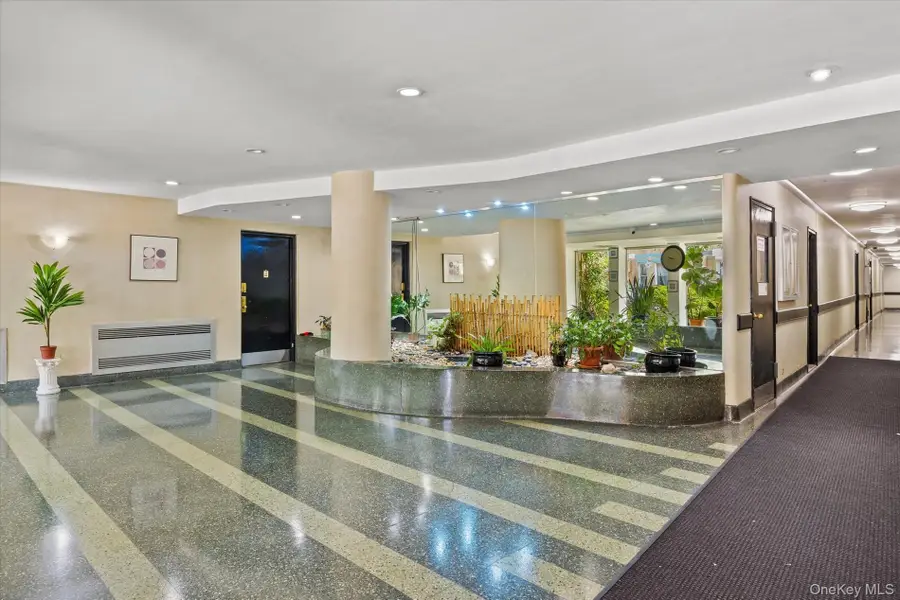 31-85 Crescent Street #516, Astoria, NY 11106 - #3