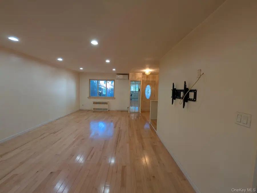 147-26 77th Road, Flushing, NY 11367 - #3