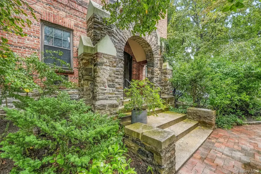 828 Bronx River Road #1AD, Bronxville, NY 10708 - #3