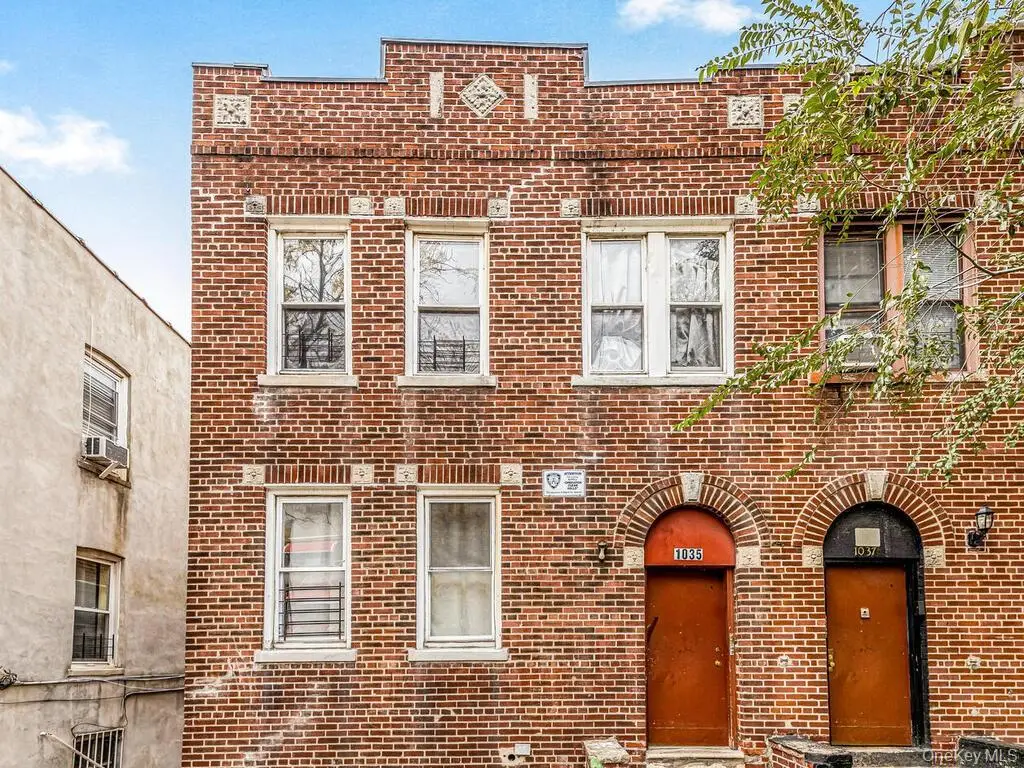 1035 Elder Avenue, Bronx, NY 10472 - #1