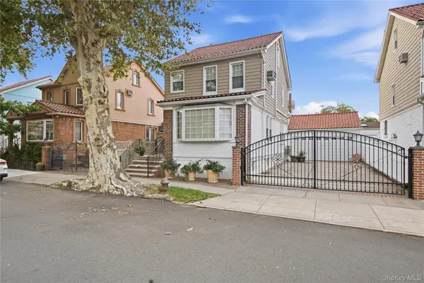 88-21 79th Avenue, Glendale, NY 11385
