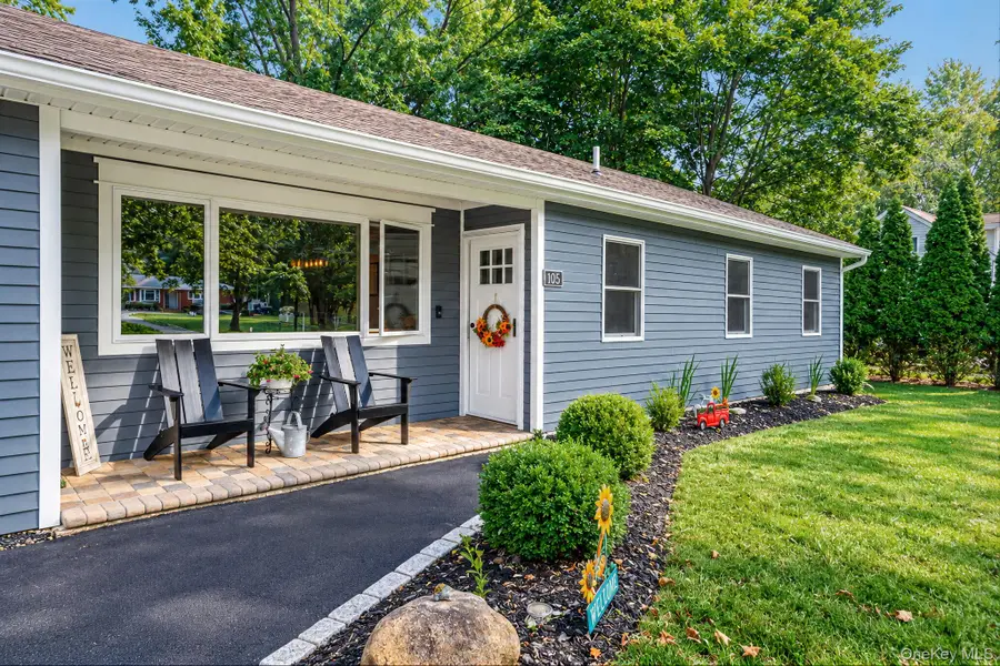 105 Raynor Road, Ridge, NY 11961 - #2