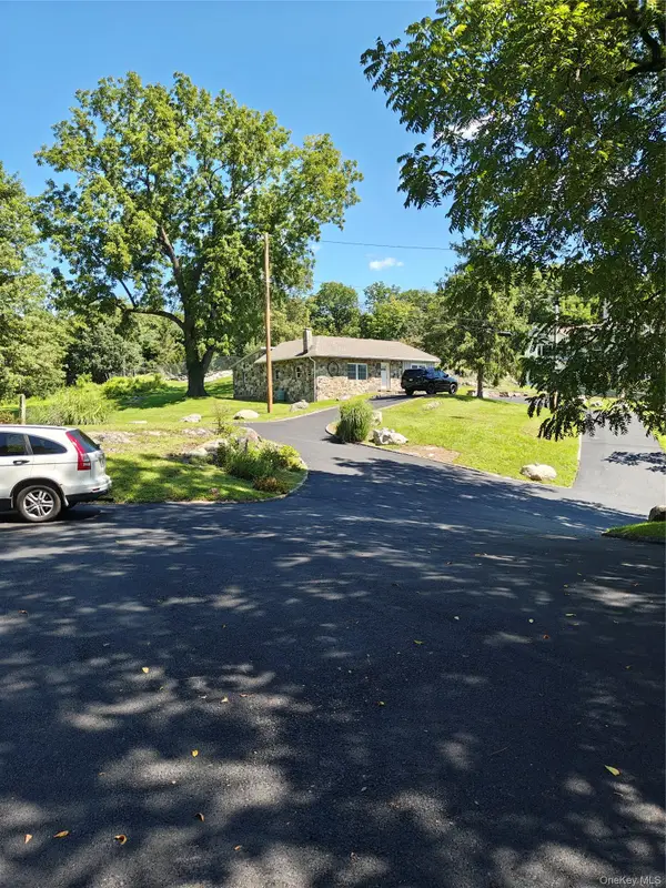 117 Waccabuc Road, Goldens Bridge, NY 10526
