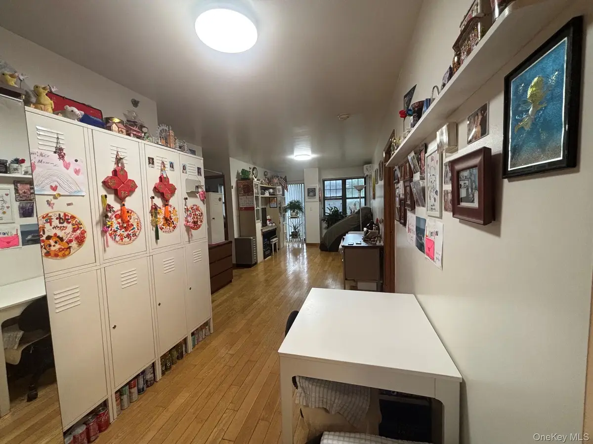 144-77 Barclay Avenue #4B, Flushing, NY 11355 - #1