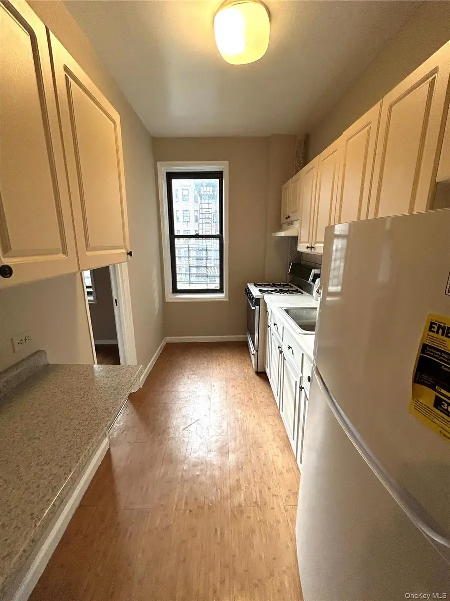 758 Brady Court #214, Bronx, NY 10462 - #3