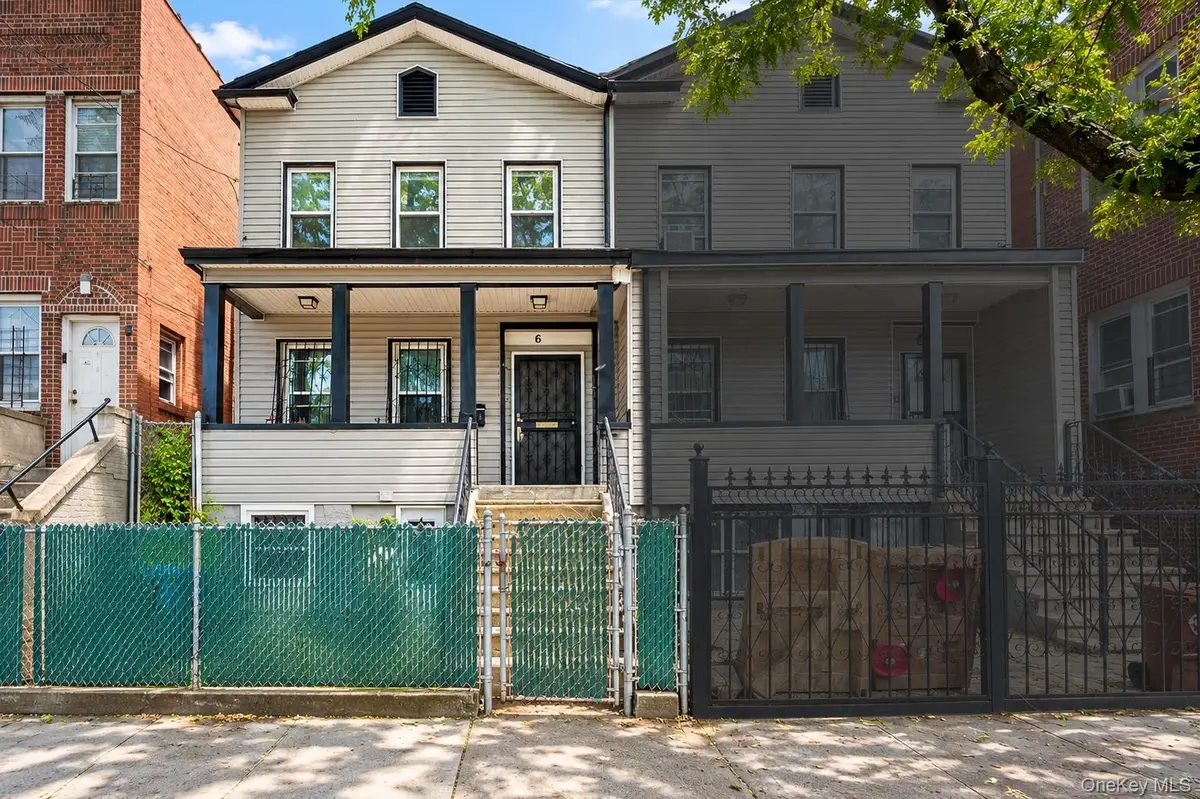 681 E 240th Street, Bronx, NY 10470 - #1