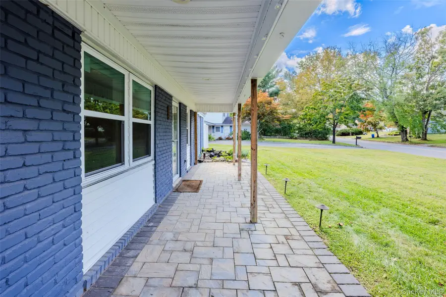 23 Wedgewood Drive, Coram, NY 11727 - #3