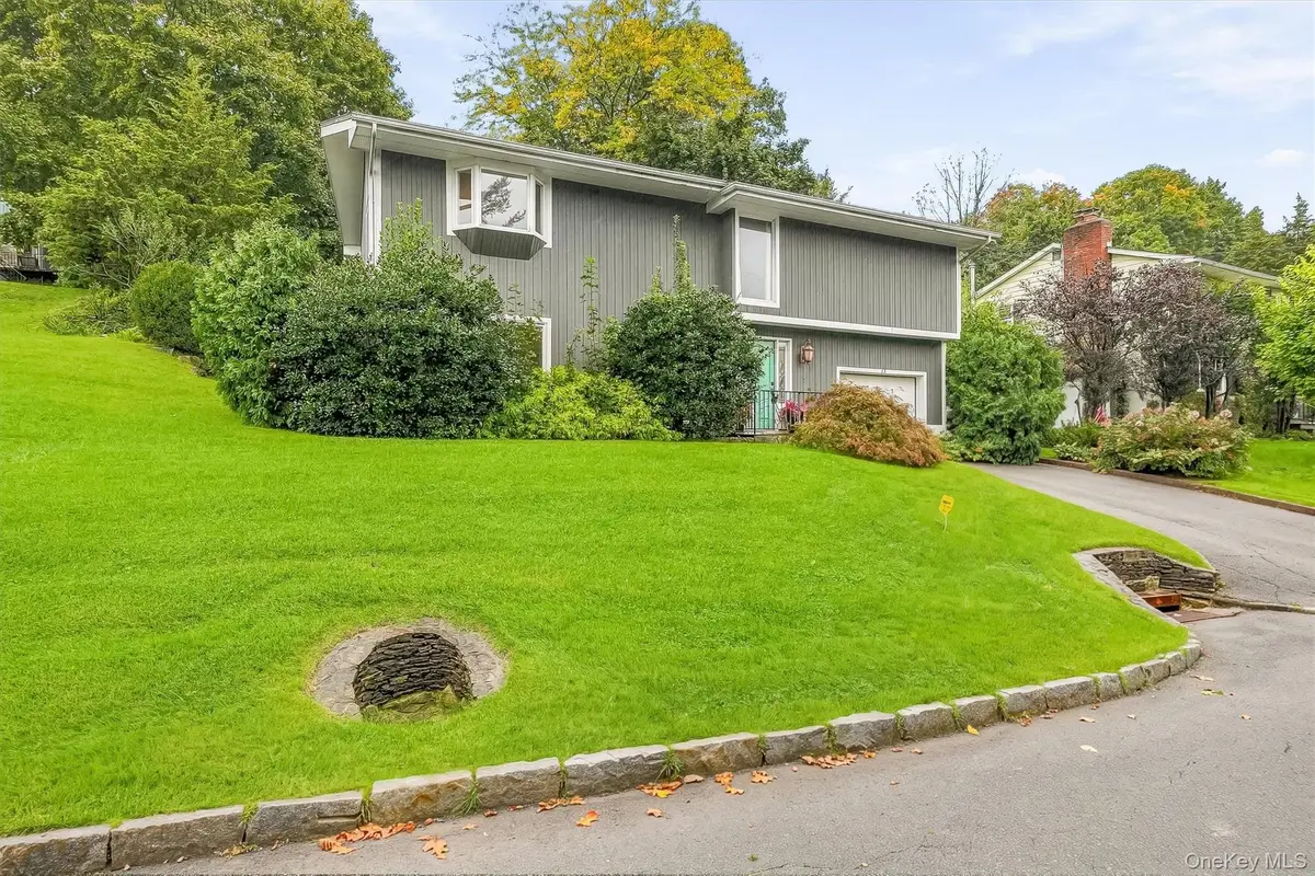 83 Edgepark Road, White Plains, NY 10603 - #1