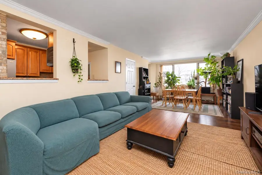 70-25 Yellowstone Boulevard #9Y, Forest Hills, NY 11375 - #2