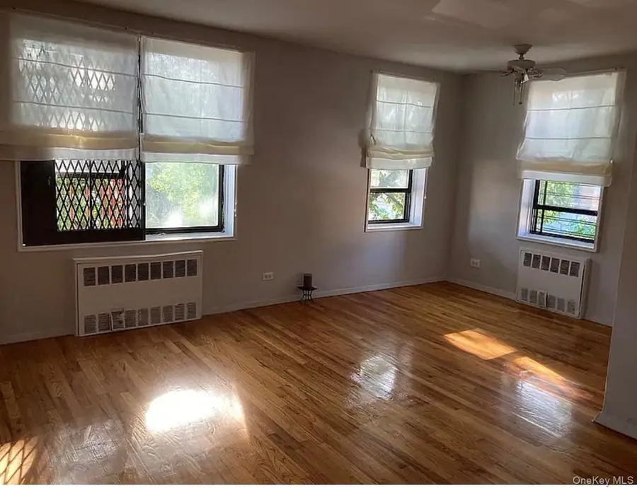 88-30 182nd Street #3G, Hollis, NY 11423 - #3