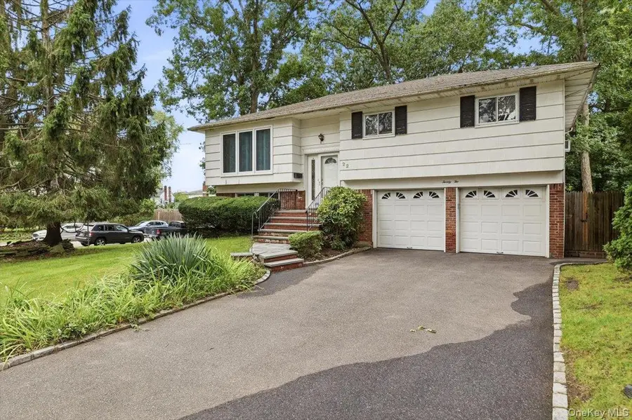 22 Cedar Street, Syosset, NY 11791 - #2