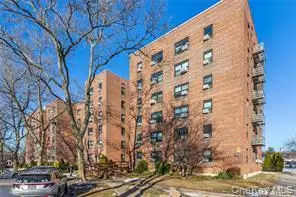 213-02 73rd Avenue #4D, Bayside, NY 11364 - #2