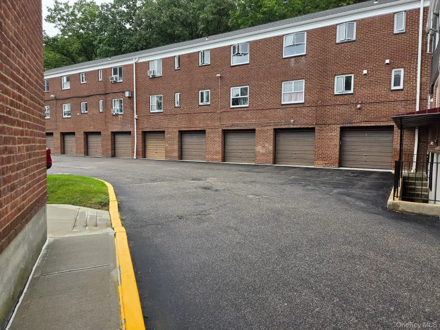 86-02 229th Street #86-02, Queens Village, NY 11422 - #3