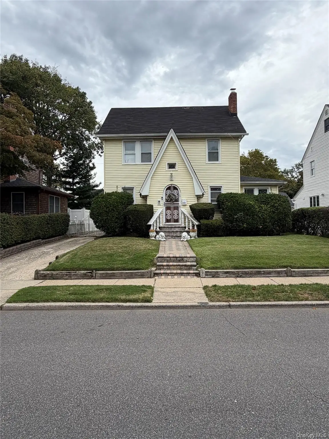 881 Lorenz Avenue, Baldwin, NY 11510 - #1