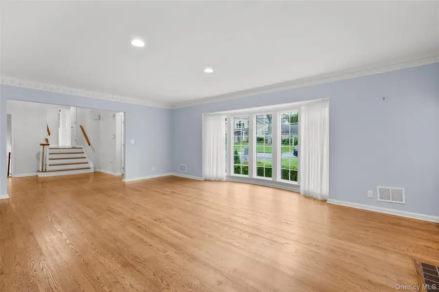 52 Dorchester Road, Scarsdale, NY 10583 - #2