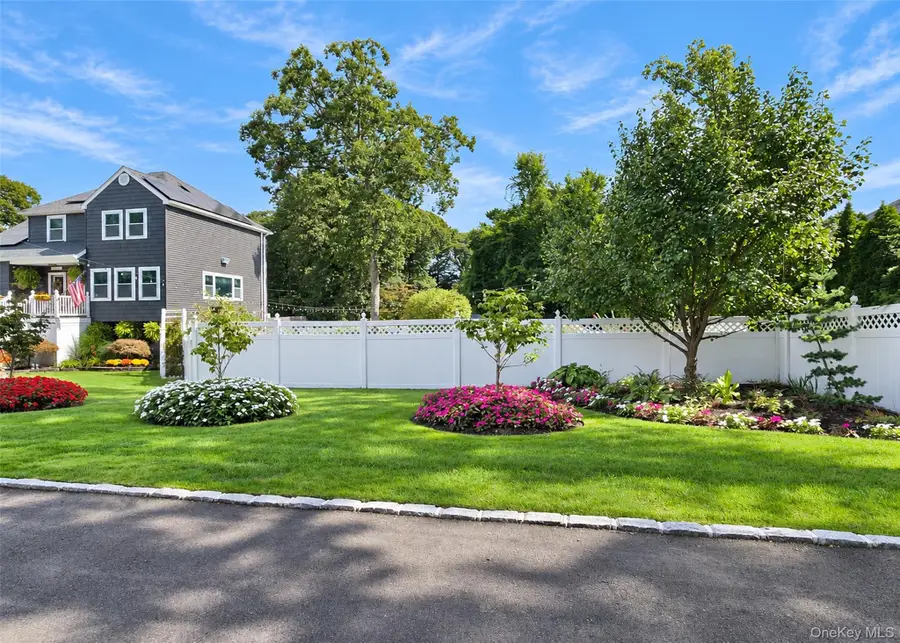 521 Park Avenue, Centereach, NY 11720 - #2