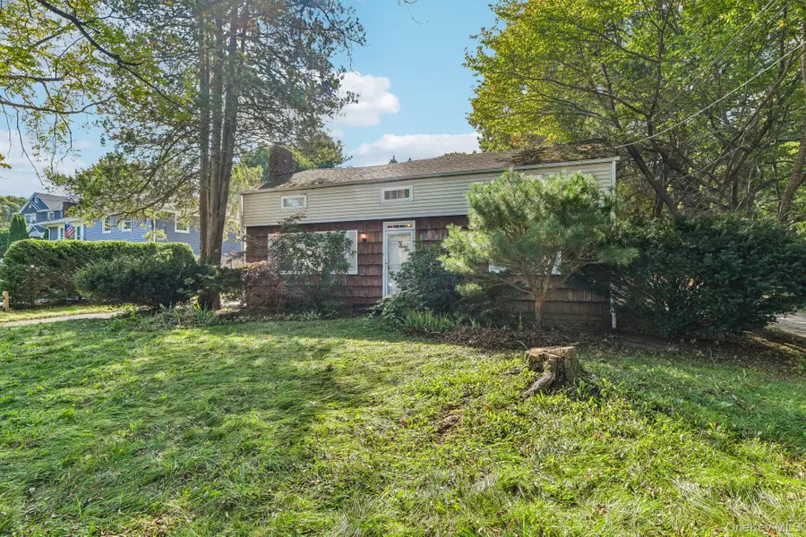 18 Wrana Street, Medford, NY 11763 - #3