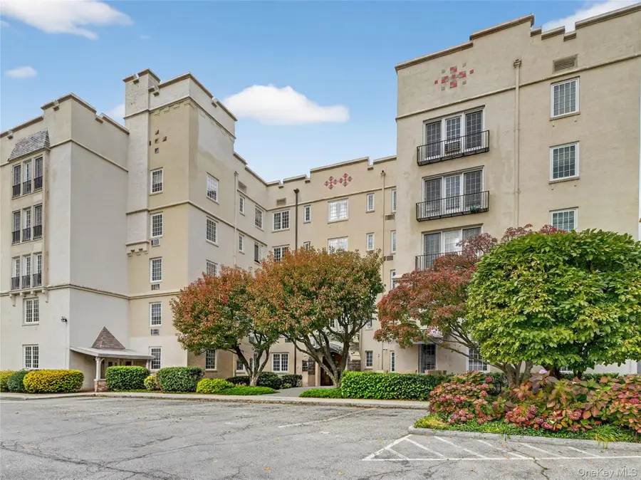 1 Rivermere #4F, Bronxville, NY 10708 - #2
