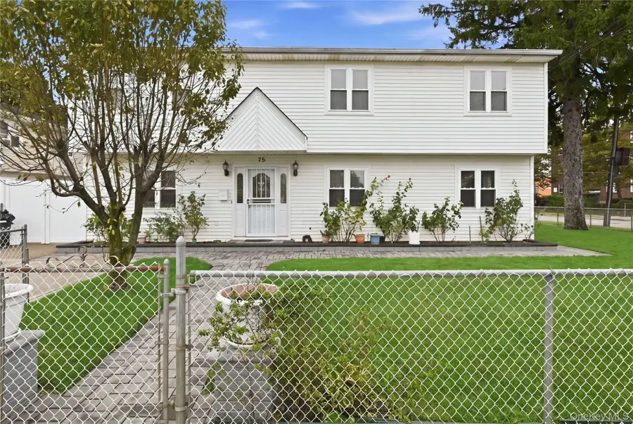 75 Harding Place, Freeport, NY 11520 - #2