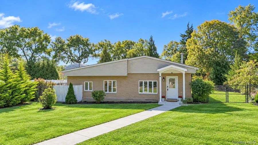 590 Canal Road, Mount Sinai, NY 11766 - #2