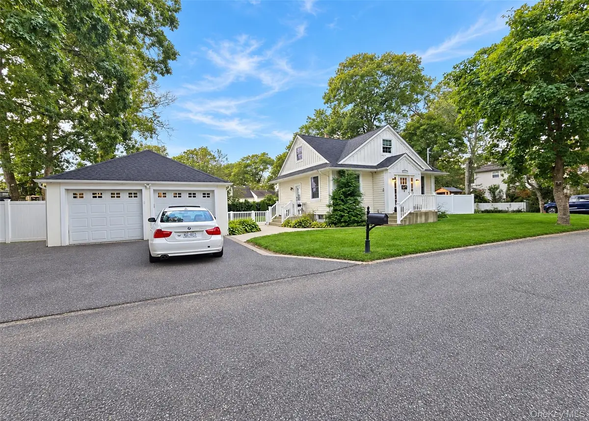 124 Bradford Avenue, Holbrook, NY 11741 - #1