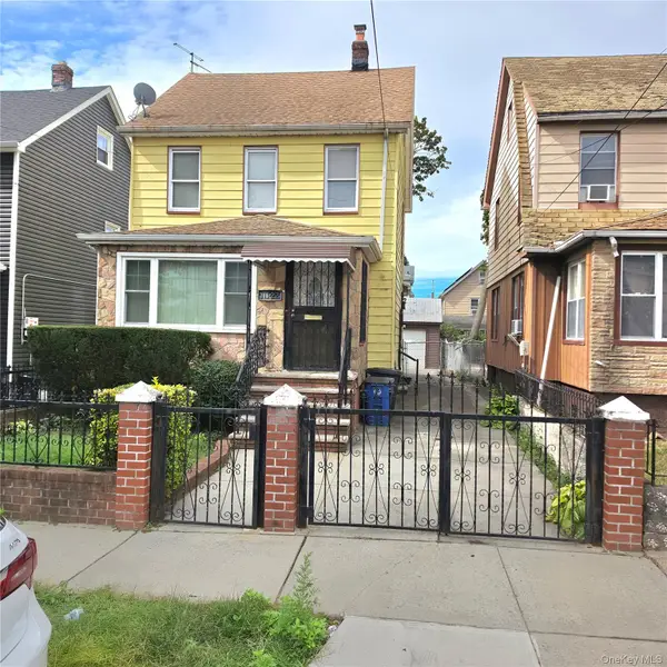 11122 203rd Street, Saint Albans, NY 11412