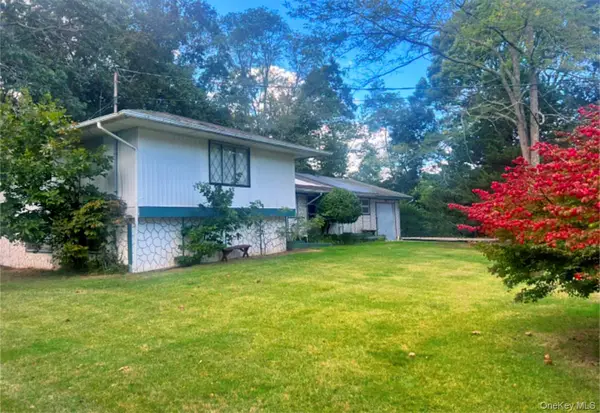 2605 Grand Avenue, Mattituck, NY 11952