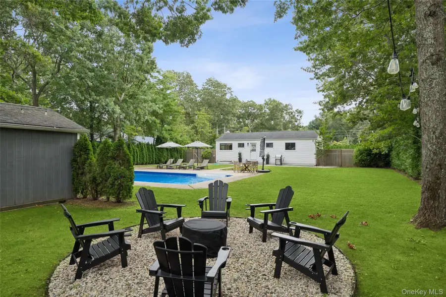 138 W Tiana Road, Hampton Bays, NY 11946 - #3