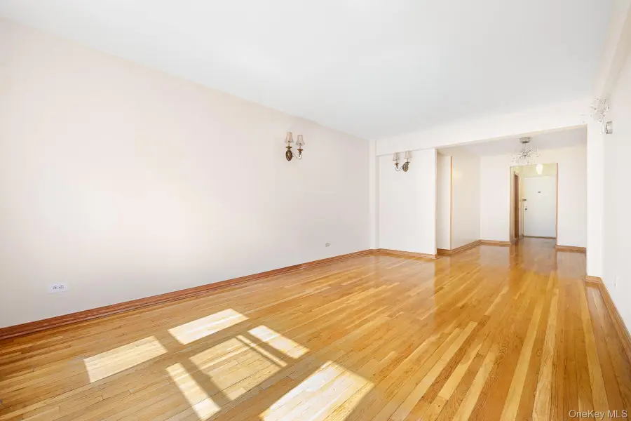 104-20 68 Drive #A46, Forest Hills, NY 11375 - #3