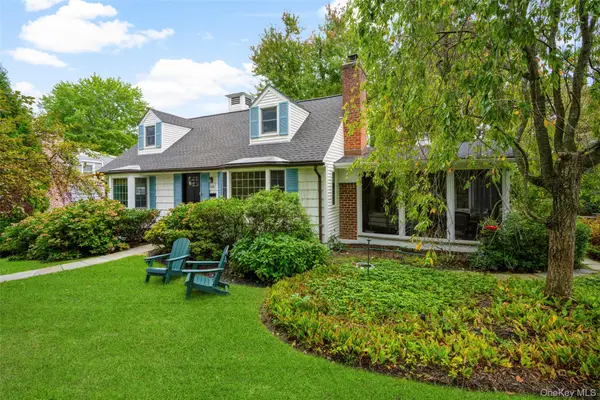 105 Havilands Lane, White Plains, NY 10605