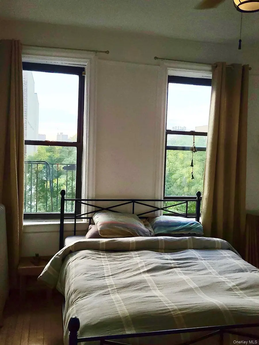 1974 Lafontaine Avenue #4E, Bronx, NY 10457 - #2