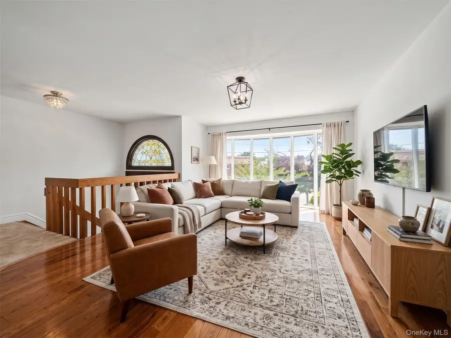 3400 Courtney Place, Baldwin, NY 11510 - #2