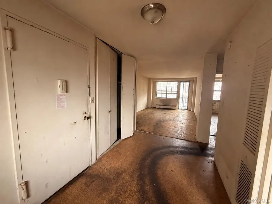61-25 97th Street #9G, Rego Park, NY 11374 - #2