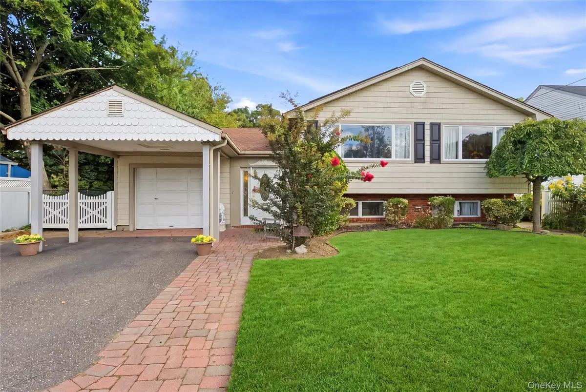 21 Kossuth Street, Deer Park, NY 11729 - #1