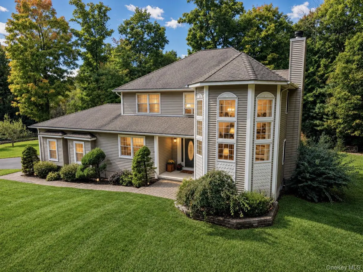 2 Wellington Court, Wallkill, NY 12589 - #1