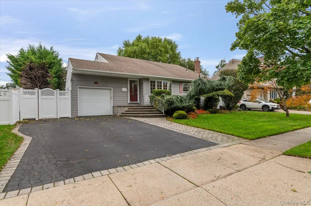 3 Jerold Street, Plainview, NY 11803 - #1