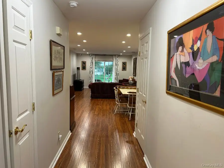 915 Altessa Boulevard, Melville, NY 11747 - #3