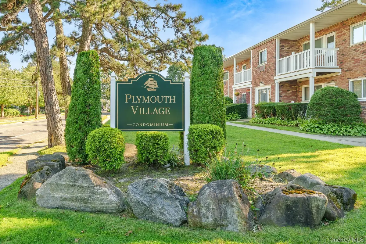 61 Adams #2A, Central Islip, NY 11722 - #1