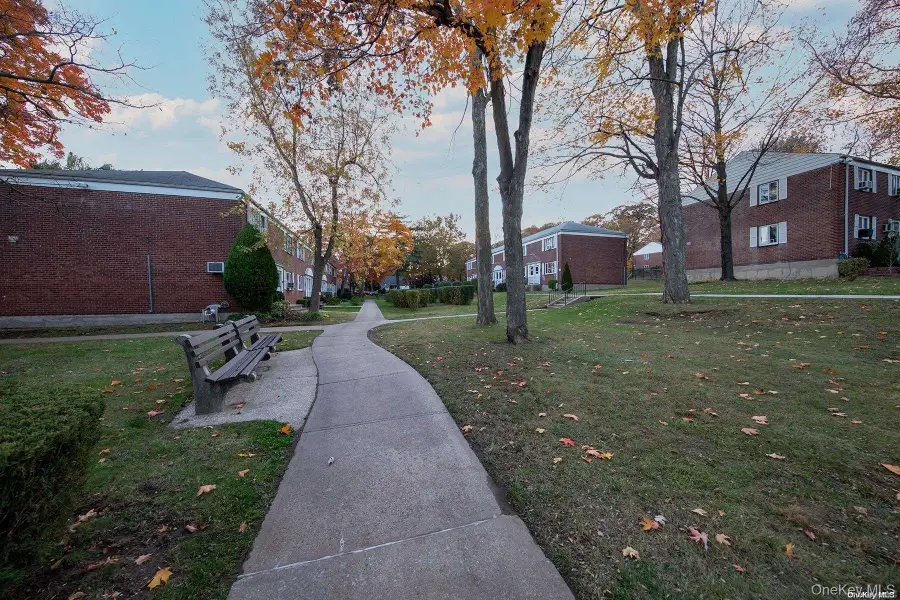 86-69 SPRINGFIELD Blvd. Springfield Blvd. #14-13, Queens Village, NY 11427 - #2