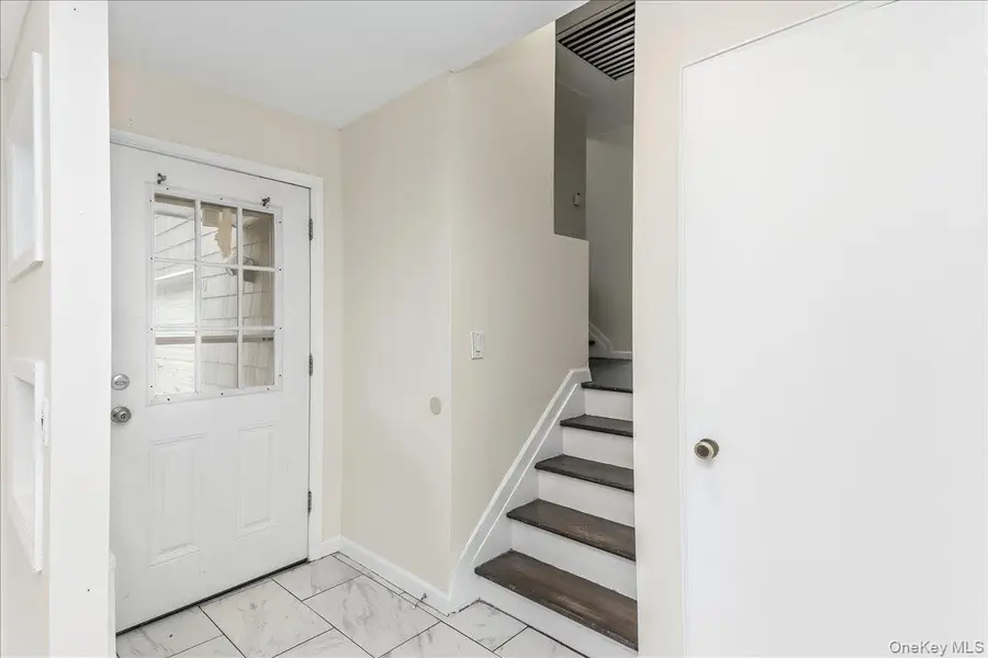 30 Jay Street, Hicksville, NY 11801 - #2